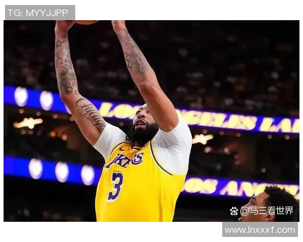 2009年湖人队与勇士队激战回顾:经典对决中的精彩瞬间与球星表现分析 2009年湖人队与勇士队激战回顾:经典对决中的精彩瞬间与球星表现分析