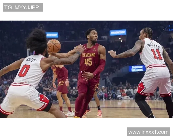 2018年11月25日骑士与火箭精彩对决直播回顾与赛后分析